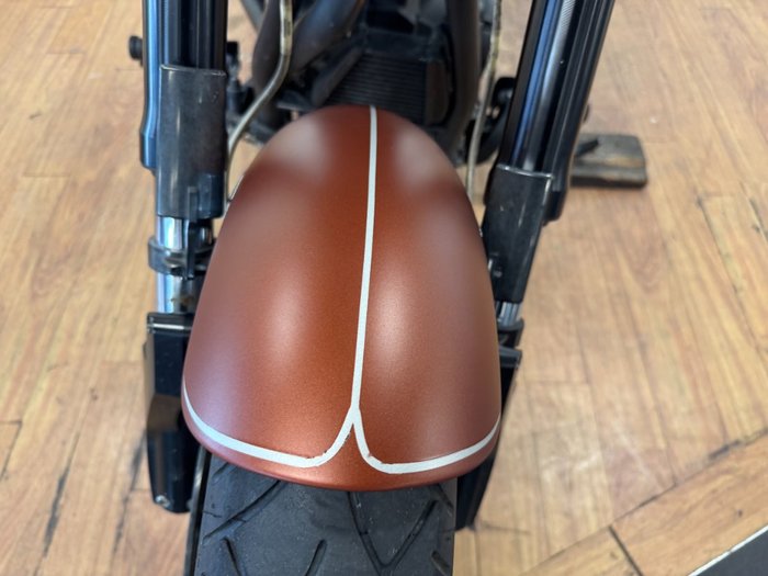 2011 Victory HAMMER BROWN