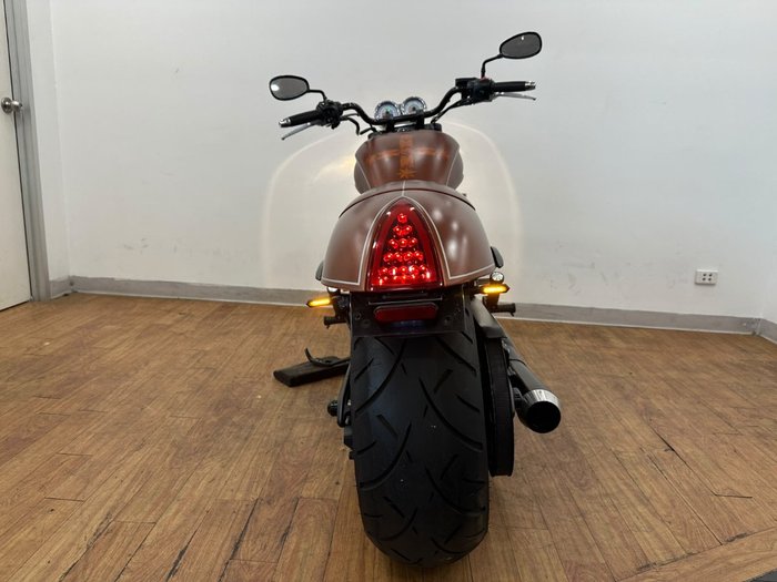 2011 Victory HAMMER