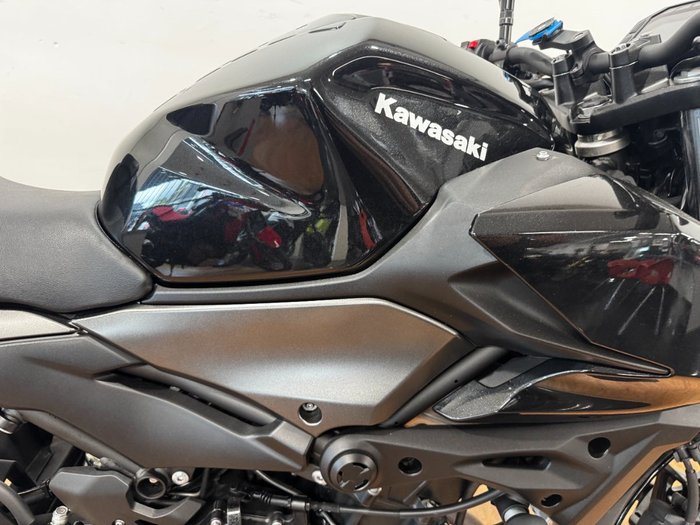 2024 Kawasaki Z500 Black