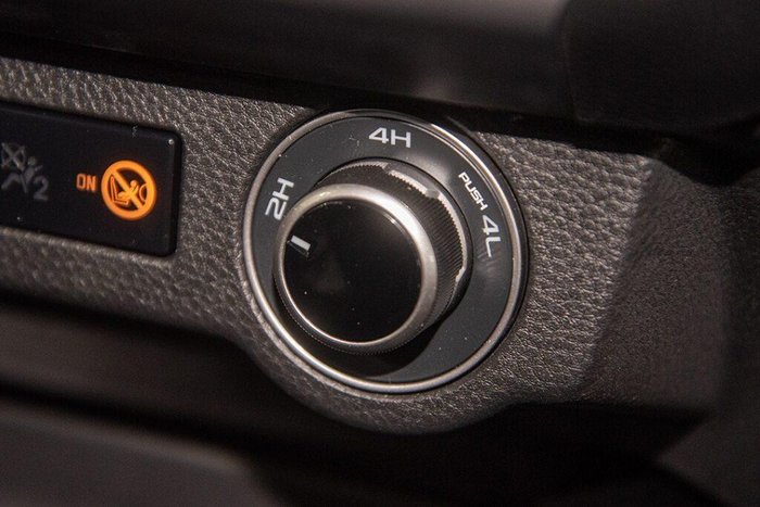 2025 Isuzu D-MAX X-TERRAIN