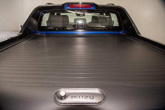 2025 Isuzu D-MAX X-TERRAIN