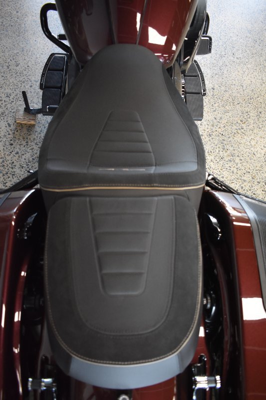 2024 HARLEY-DAVIDSON FLTRXSTSE CVO RD GLIDE ST 121 BRONZE ARMOR