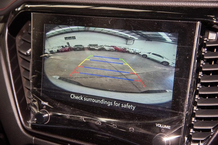 2025 Isuzu D-MAX X-TERRAIN