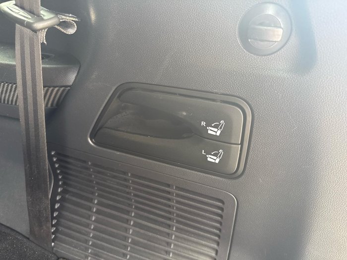 2022 LDV D90 Executive