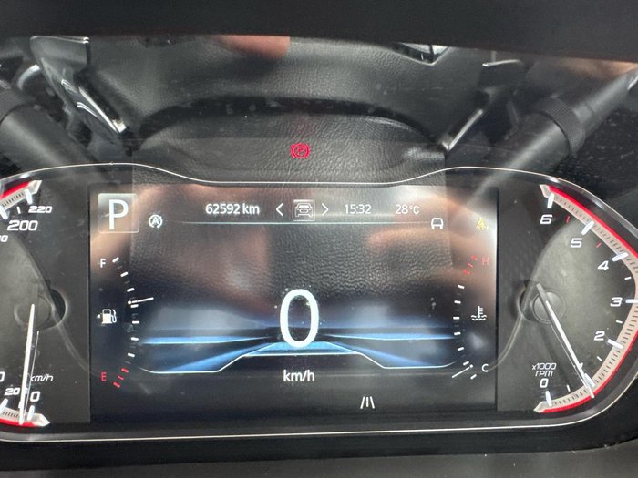 2022 LDV D90 Executive