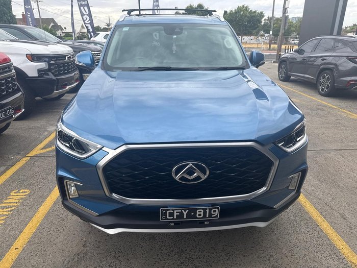 2022 LDV D90 Executive