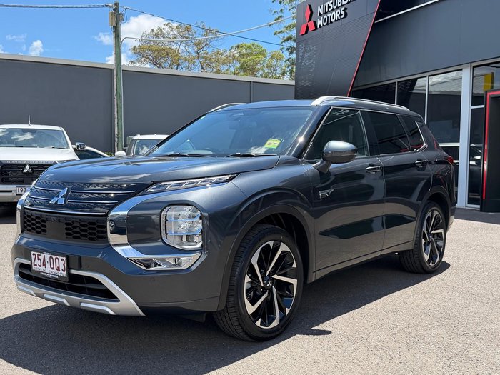 2024 Mitsubishi Outlander PHEV Exceed