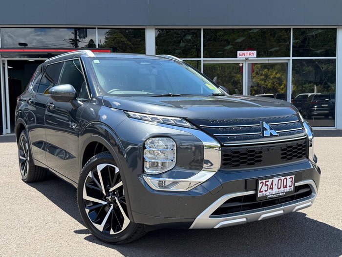 2024 Mitsubishi Outlander PHEV Exceed