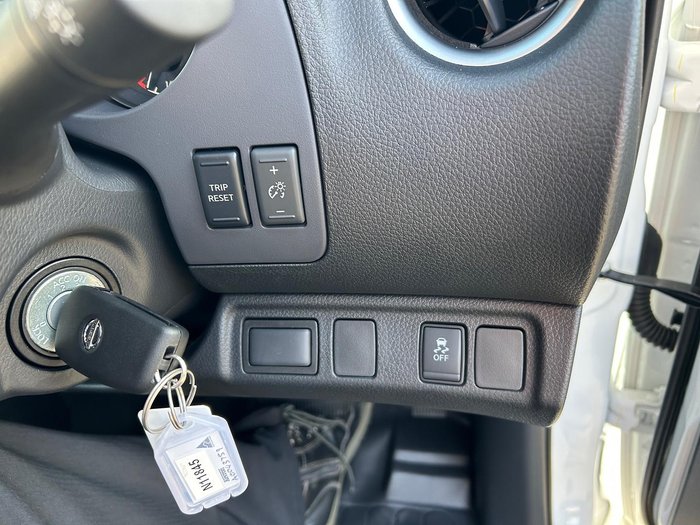 2024 Nissan Navara SL