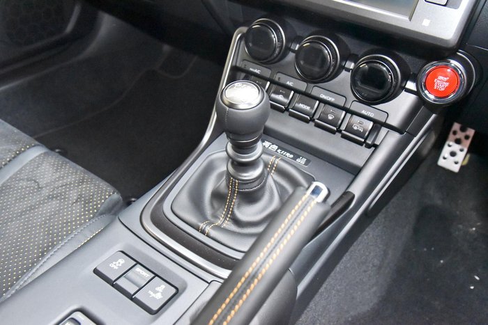 2025 Subaru BRZ tS Kiiro