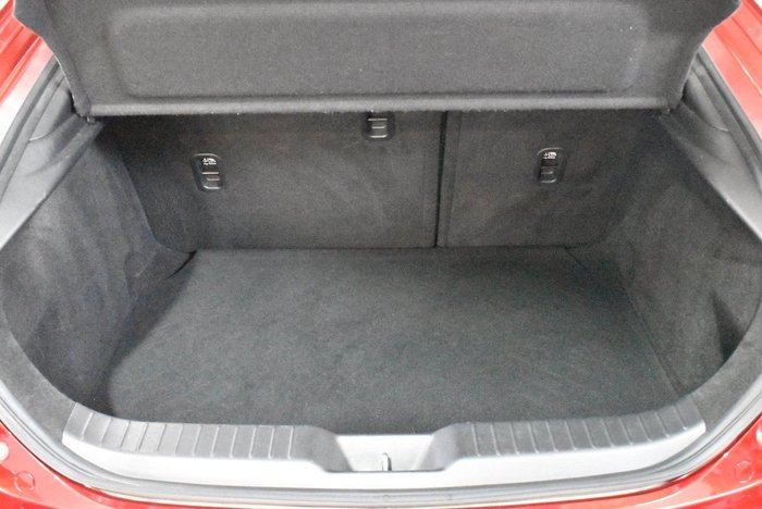 2019 Mazda 3 G25 Astina