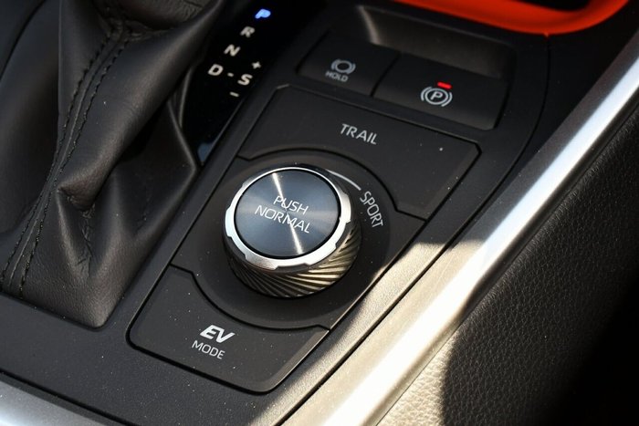 2025 Toyota RAV4 Edge