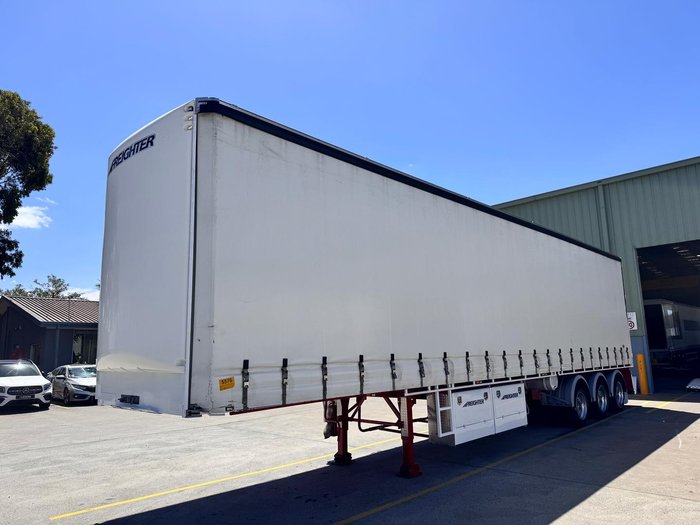 2018 Maxitrans St3 22 Pallet Sd Curtain Sider (2840Mm Side)