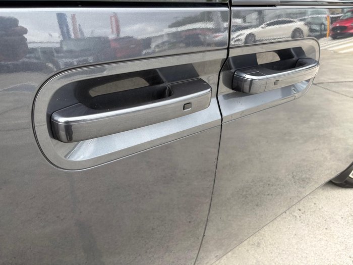 2021 Hyundai STARIA Highlander