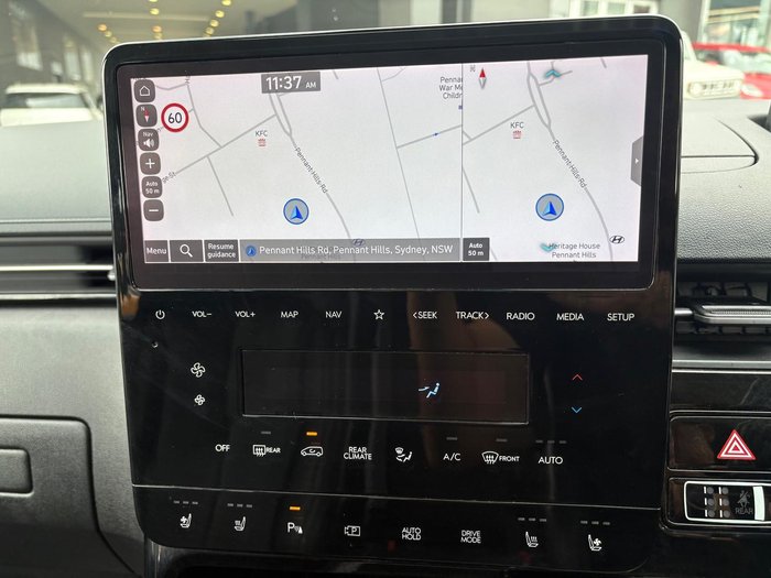 2021 Hyundai STARIA Highlander