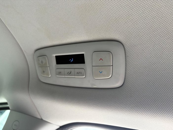 2021 Hyundai STARIA Highlander