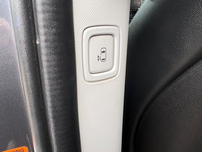 2021 Hyundai STARIA Highlander