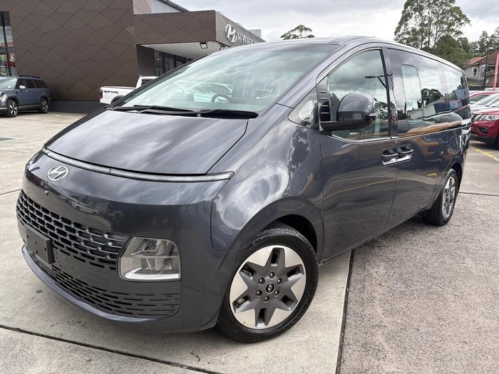 2021 Hyundai STARIA Highlander