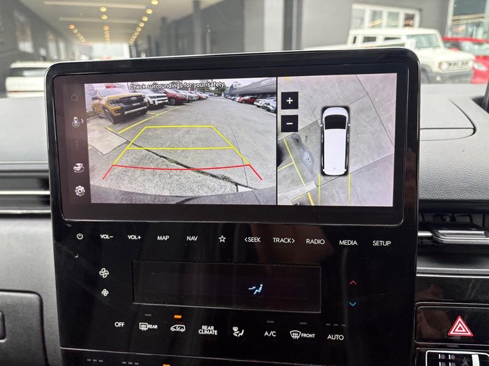 2021 Hyundai STARIA Highlander