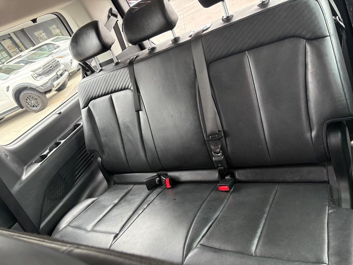 2021 Hyundai STARIA Highlander