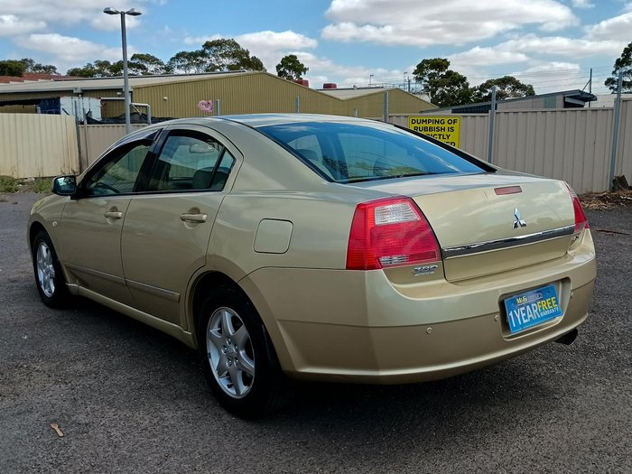 2006 Mitsubishi 380 LS