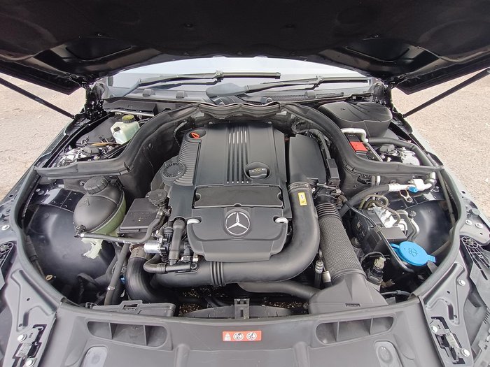 2012 Mercedes-Benz C-Class C250 BlueEFFICIENCY Avantgarde W204 MY12 Black