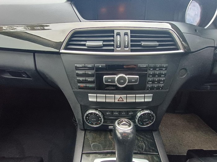 2012 Mercedes-Benz C-Class C250 BlueEFFICIENCY Avantgarde W204 MY12 Black