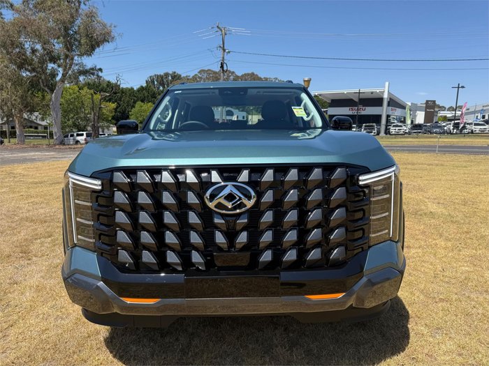 2025 LDV TERRON 9 EVOLVE