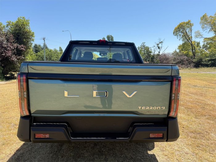 2025 LDV TERRON 9 EVOLVE