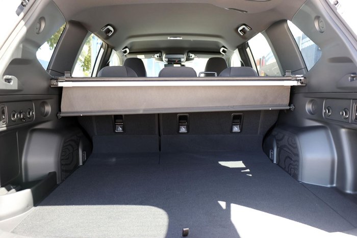 2025 Subaru Forester Hybrid S6 MY26 AWD Crystal White