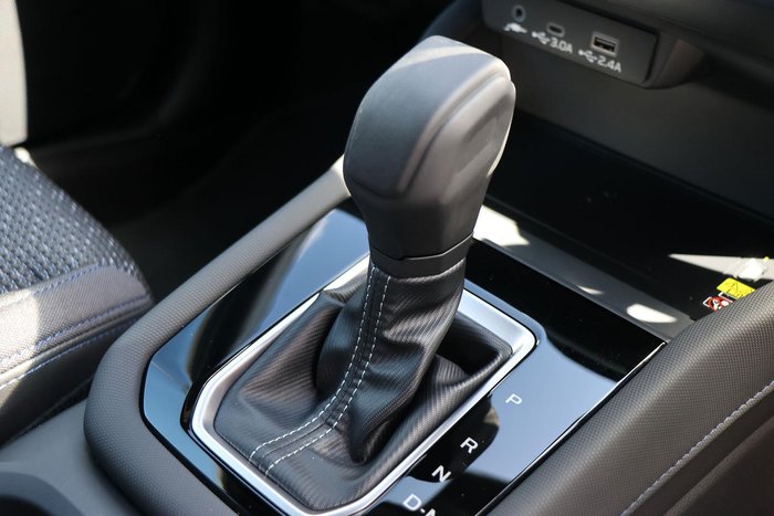 2025 Subaru Forester Hybrid S6 MY26 AWD Crystal White