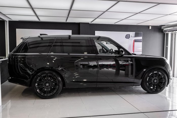 2022 Land Rover Range Rover P530 Autobiography