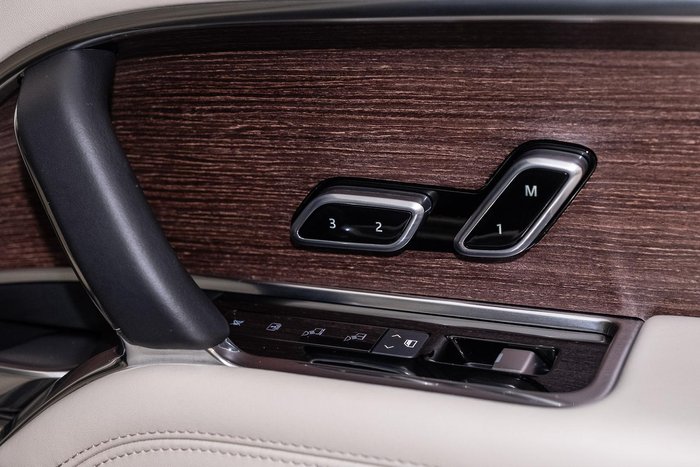 2022 Land Rover Range Rover P530 Autobiography