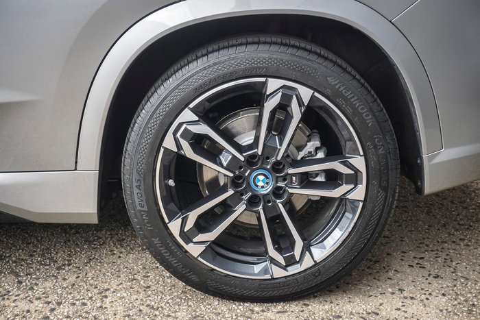 2023 BMW iX1 xDrive30 M Sport