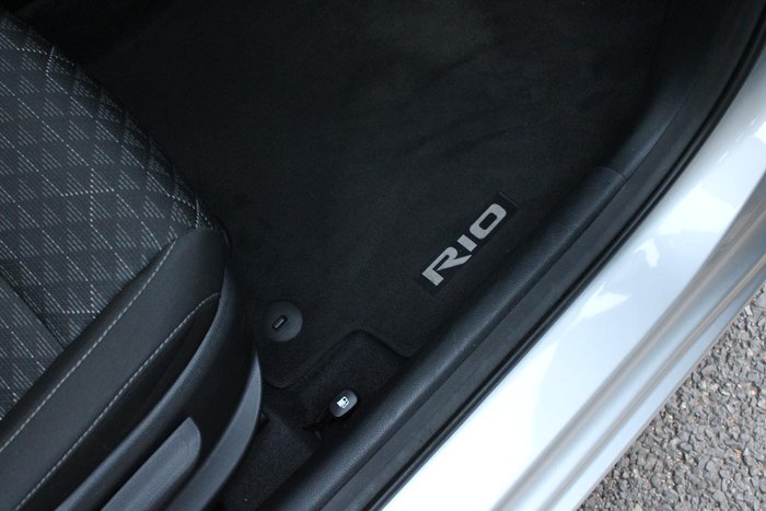 2017 Kia Rio S YB MY17 Silky Silver