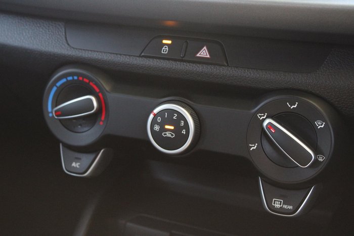 2017 Kia Rio S YB MY17 Silky Silver