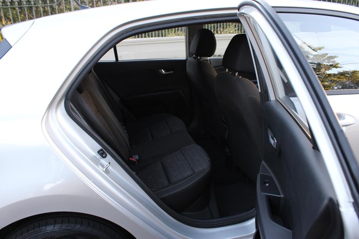 2017 Kia Rio S YB MY17 Silky Silver