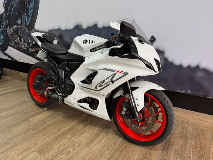 2023 Yamaha YZF-R7LA WHITE