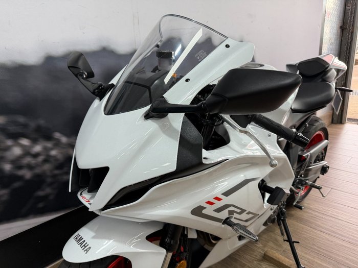 2023 Yamaha YZF-R7LA WHITE