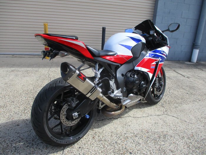 2015 Honda CBR1000RR (FIREBLADE) WHITE