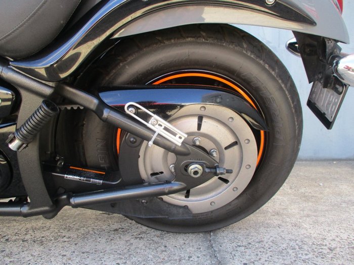 2019 Kawasaki VULCAN 900 (VN900) CUSTOM BLACK