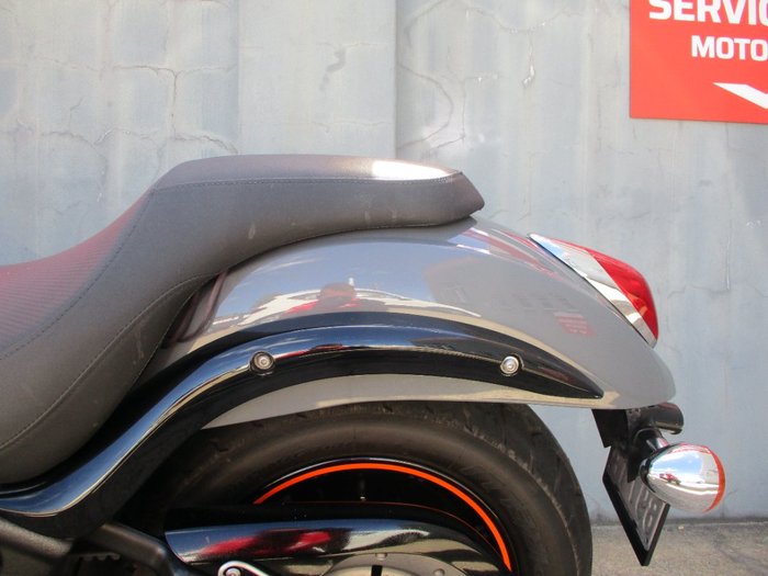 2019 Kawasaki VULCAN 900 (VN900) CUSTOM BLACK