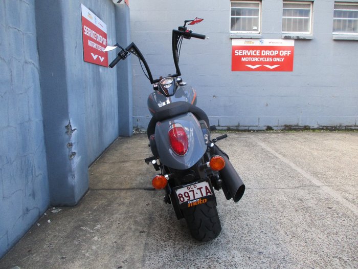 2019 Kawasaki VULCAN 900 (VN900) CUSTOM BLACK