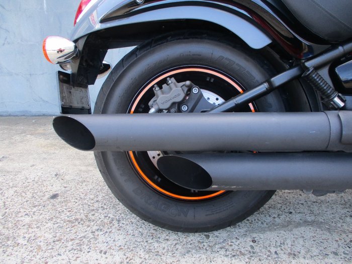 2019 Kawasaki VULCAN 900 (VN900) CUSTOM BLACK