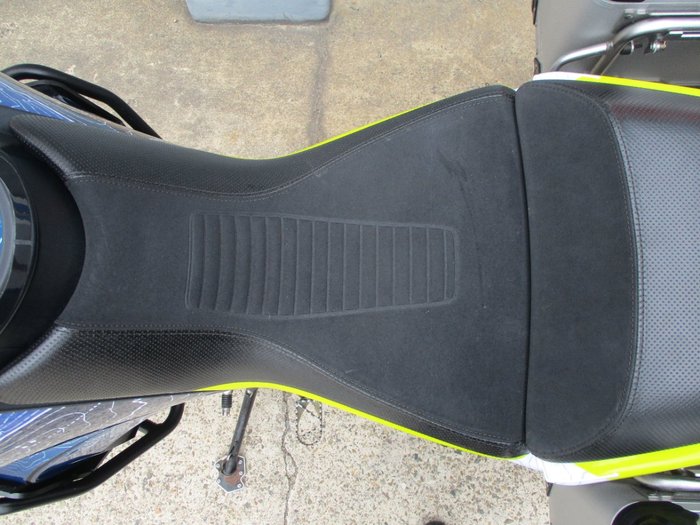 2022 HUSQVARNA NORDEN 901 BLUE