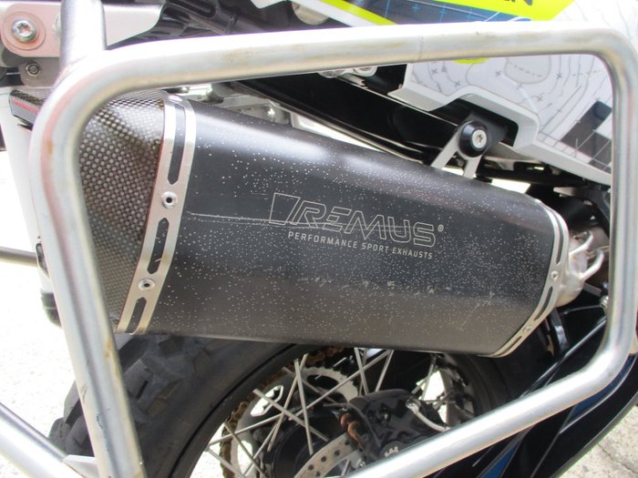 2022 HUSQVARNA NORDEN 901 BLUE