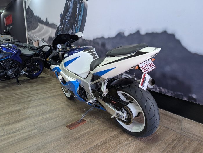 2001 Suzuki GSX-R600 BLUE