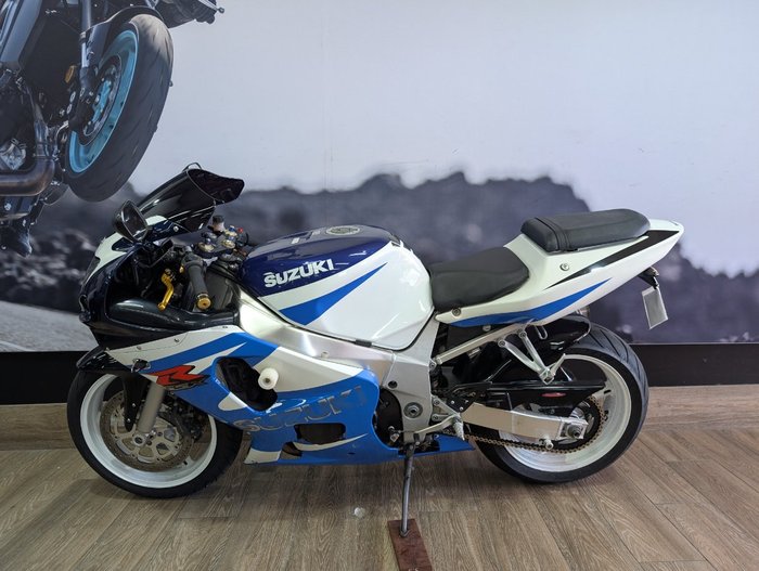 2001 Suzuki GSX-R600 BLUE