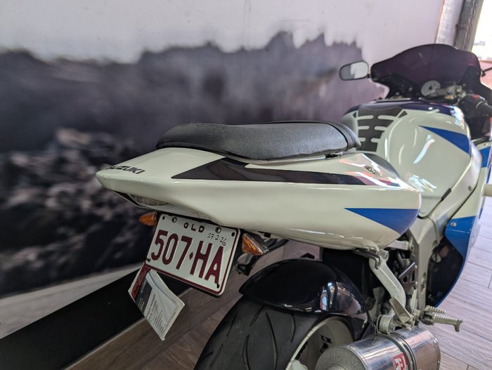 2001 Suzuki GSX-R600 BLUE