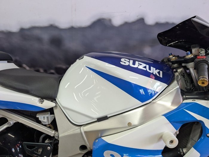 2001 Suzuki GSX-R600 BLUE